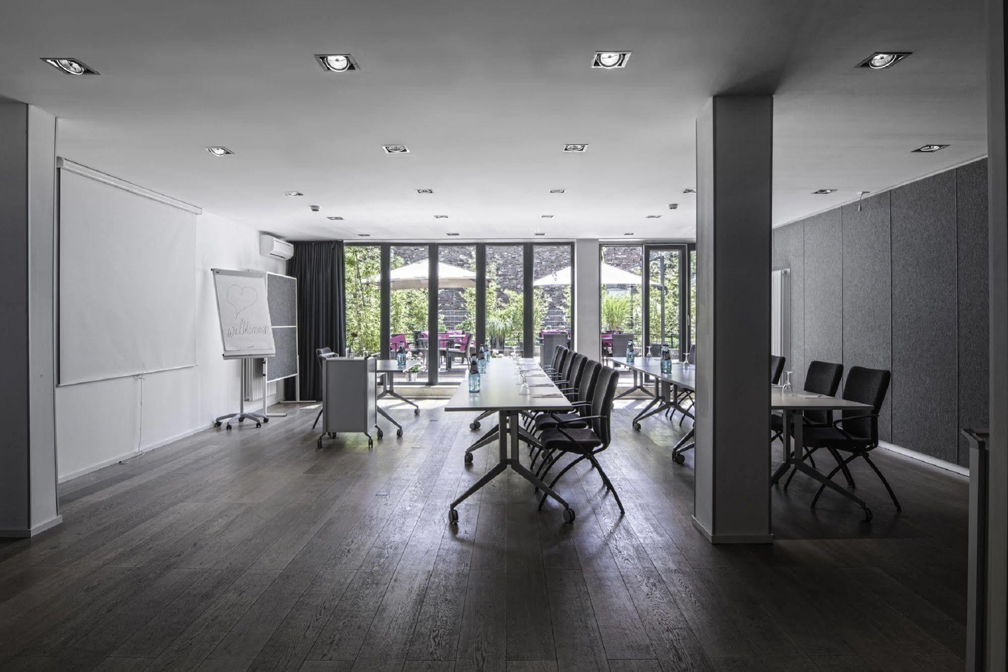 Pearl Design Hotel - Frankfurt City Frankfurt nad Menem Zewnętrze zdjęcie